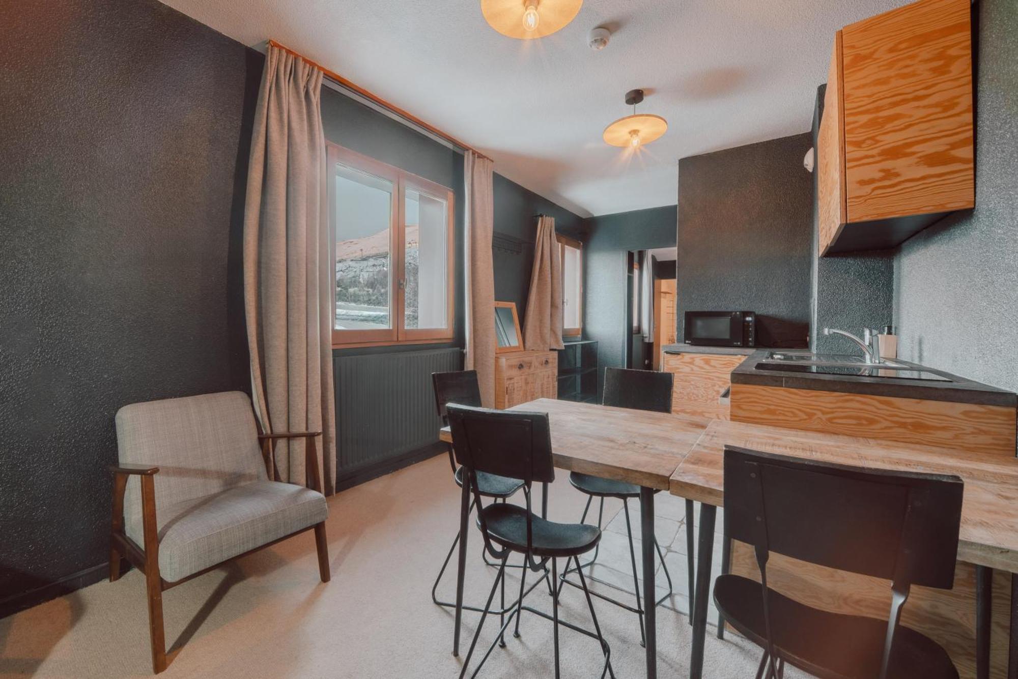 Ho36 Les Menuires Hotel Room photo